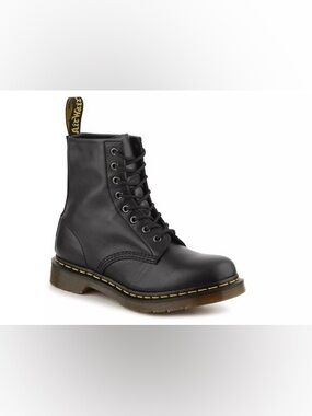 Dr. Martens Black Original 1460 Boot - BRAND NEW!